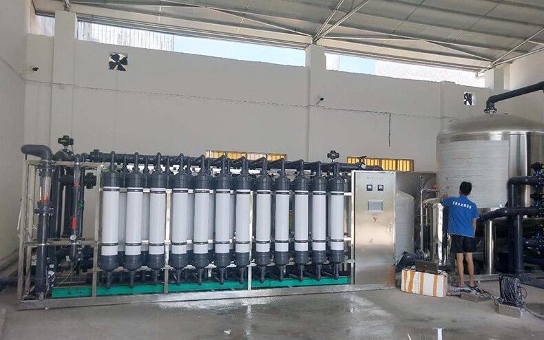 100噸<a href=http://www.zhxyi.cn/clsb/ target=_blank class=infotextkey>超濾設備</a>